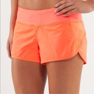 Lululemon Speed Up Shorts (2.5” inseam, Regular rise) Size 2